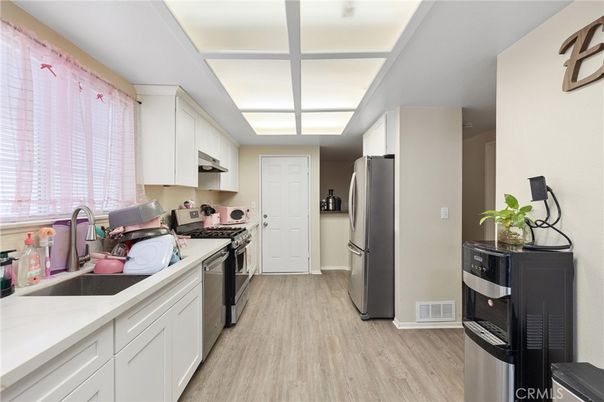 Interior, Kitchen, Stainless Steel Appliances, Wood Texture Flooring