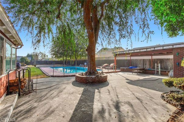 Backyard, Exterior, Pool