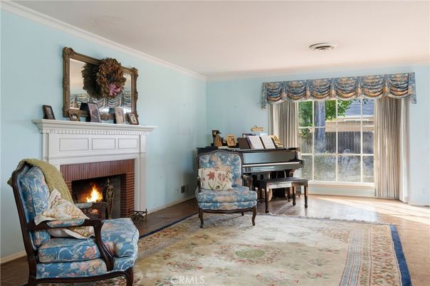 Fireplace, Interior, Piano, Wood Texture Flooring