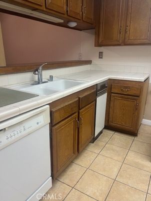 Interior, Kitchen, Tile Countertops