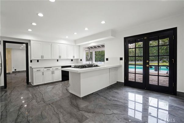 Interior, Kitchen, Recessed Lighting