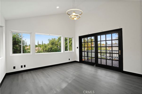 Empty room, Interior, Pendant Lights, Recessed Lighting, Wood Texture Flooring