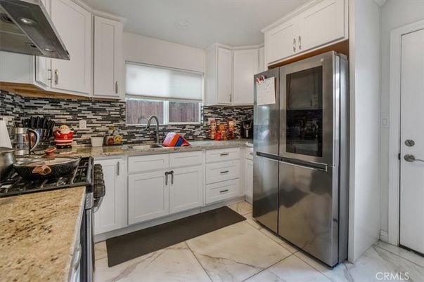 Interior, Kitchen, Marble, Recessed Lighting