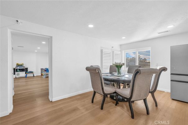 Dining room, Interior, Recessed Lighting, Wood Texture Flooring