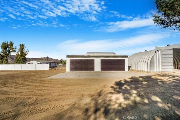 Backyard, Detached Garage, Exterior
