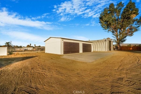 Backyard, Detached Garage, Exterior