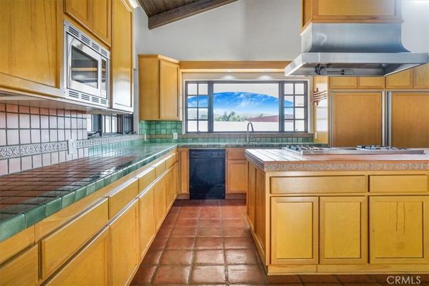 Interior, Kitchen, Tile Countertops