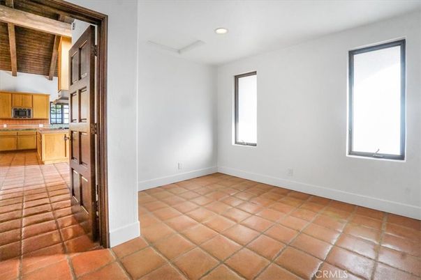 Empty room, Interior, Kitchen, Recessed Lighting