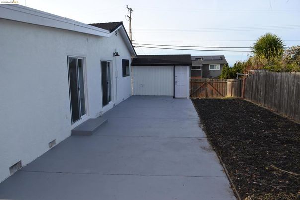 Backyard, Exterior