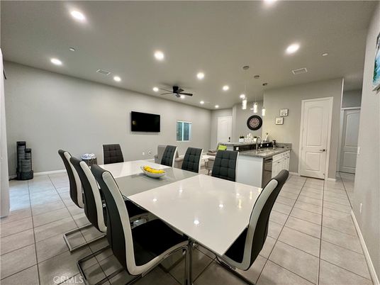 Dining room, Interior, Kitchen, Pendant Lights, Recessed Lighting
