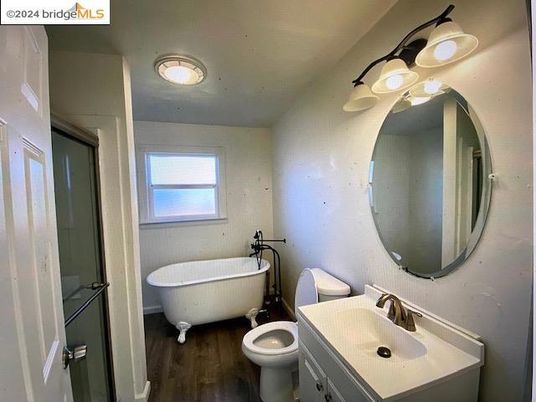 Bathroom, Free Standing Baths, Interior, Wood Texture Flooring