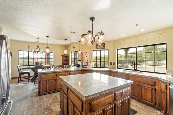 Chandelier, Dining room, Interior, Kitchen, Pendant Lights, Recessed Lighting, Wood Texture Flooring