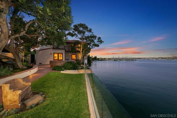 Exterior, Water