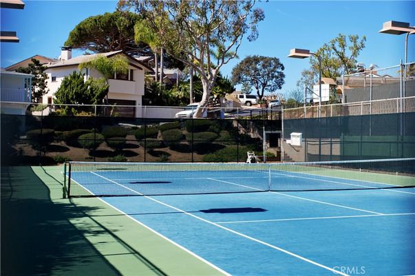 Exterior, Tennis Courts