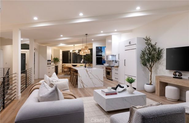 Dining room, Interior, Kitchen, Living room, Pendant Lights, Recessed Lighting, Wood Texture Flooring
