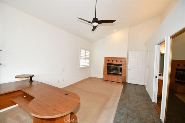 Empty room, Fireplace, Interior, Recessed Lighting