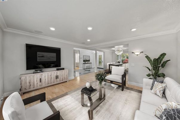 Interior, Living room, Recessed Lighting, Wood Texture Flooring