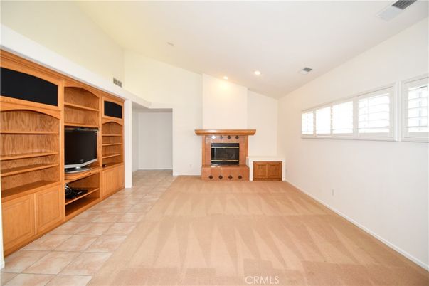 Empty room, Fireplace, Interior, Recessed Lighting