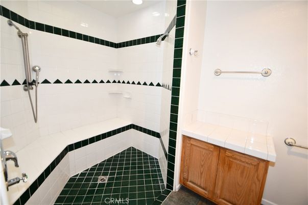 Bathroom, Interior, Recessed Lighting, Tile Countertops