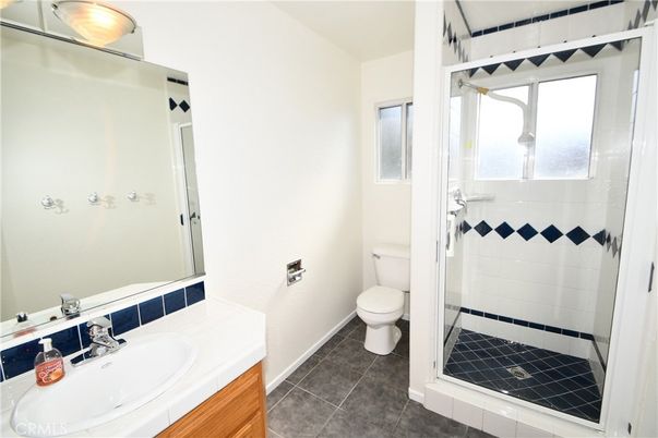 Bathroom, Interior, Tile Countertops