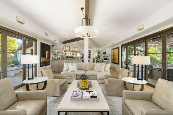 Dining room, Interior, Kitchen, Living room, Pendant Lights, Recessed Lighting, Wood Texture Flooring