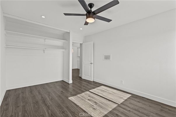 Empty room, Interior, Recessed Lighting, Walk-in Closets, Wood Texture Flooring