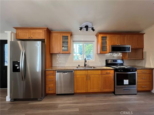 Interior, Kitchen, Stainless Steel Appliances, Wood Texture Flooring