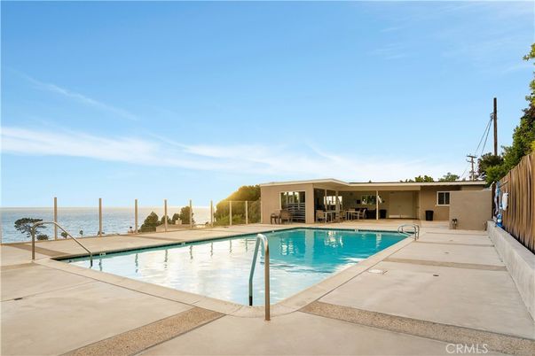 Exterior, Pool, Water
