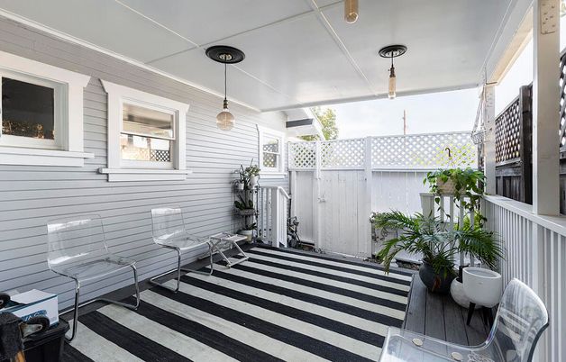 Exterior, Pendant Lights