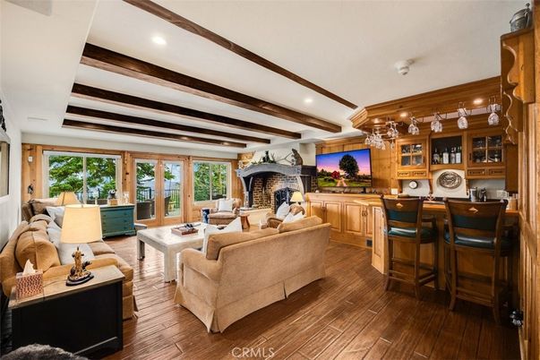 Interior, Living room, Recessed Lighting, Wooden Beams, Wood Texture Flooring