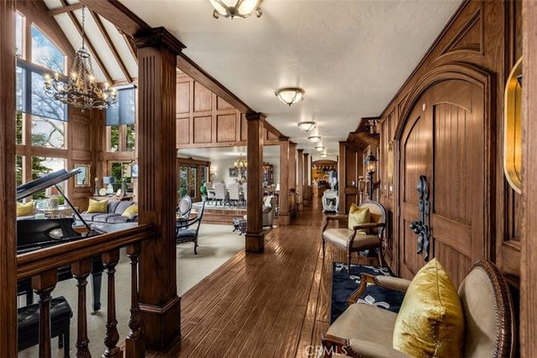 Chandelier, Interior, Wood Texture Flooring, Wooden Walls