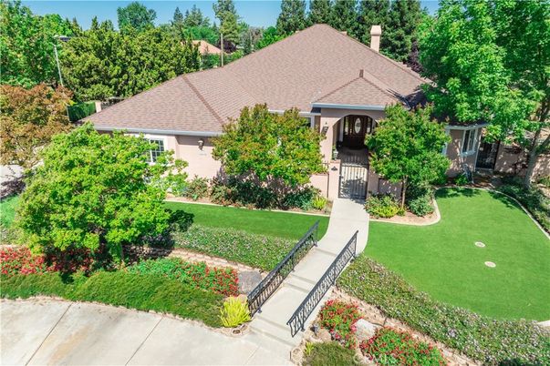 Backyard, Exterior, Facade, French Provincial