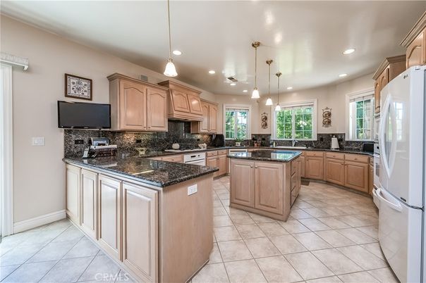 Interior, Kitchen, Pendant Lights, Recessed Lighting