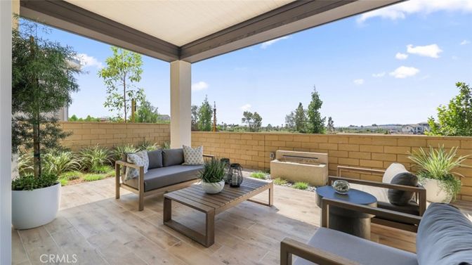 Exterior, Wood Texture Flooring