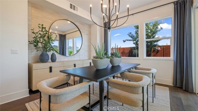 Chandelier, Dining room, Interior, Recessed Lighting, Wood Texture Flooring