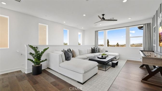 Game Room, Interior, Living room, Recessed Lighting, Wood Texture Flooring