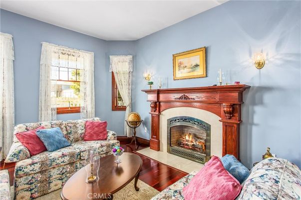 Fireplace, Interior, Living room
