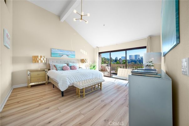 Bedroom, Interior, Pendant Lights, Wood Texture Flooring