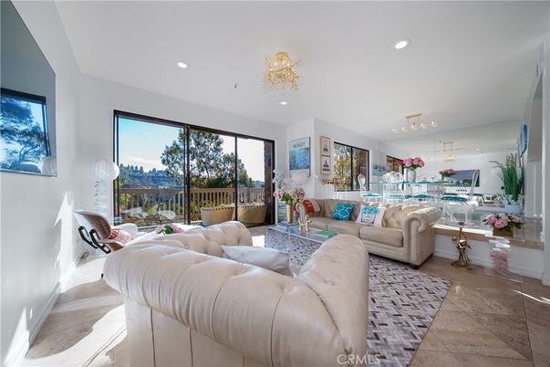 Chandelier, Interior, Living room, Recessed Lighting