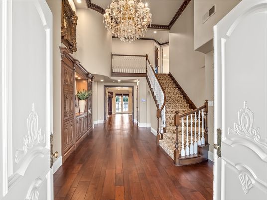 Chandelier, Interior, Recessed Lighting, Wood Texture Flooring
