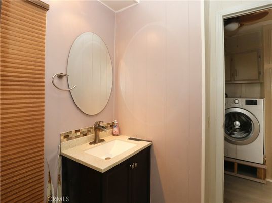 Bathroom, Interior, Utility Closets, Washer
