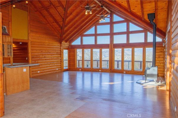 Empty room, Interior, Wooden Beams, Wooden Ceilings, Wood Texture Flooring, Wooden Walls