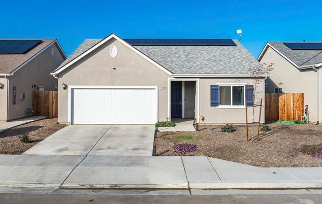 Attached, Exterior, Facade, Solar Panels, Ranch