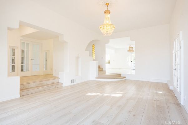 Chandelier, Empty room, Interior, Wood Texture Flooring