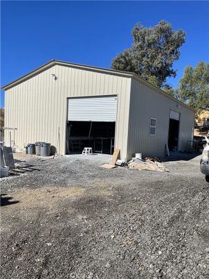 Detached Garage, Exterior