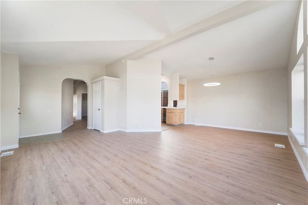 Empty room, Interior, Pendant Lights, Wood Texture Flooring
