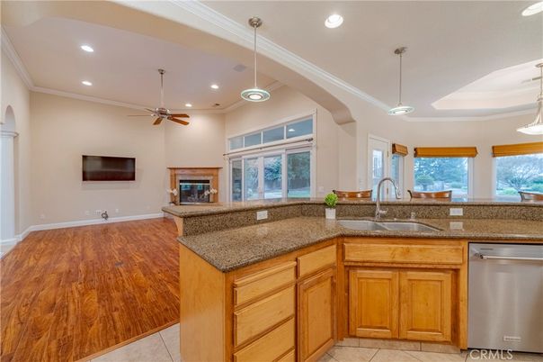Fireplace, Interior, Kitchen, Pendant Lights, Recessed Lighting, Wood Texture Flooring