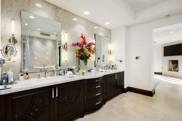 Bathroom, Dual Sink Vanities, Fireplace, Interior, Recessed Lighting