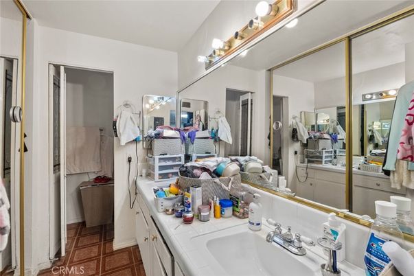 Bathroom, Dual Sink Vanities, Interior, Tile Countertops