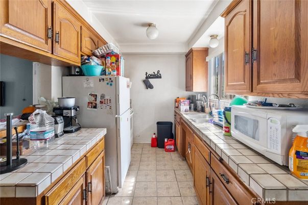 Interior, Kitchen, Tile Countertops